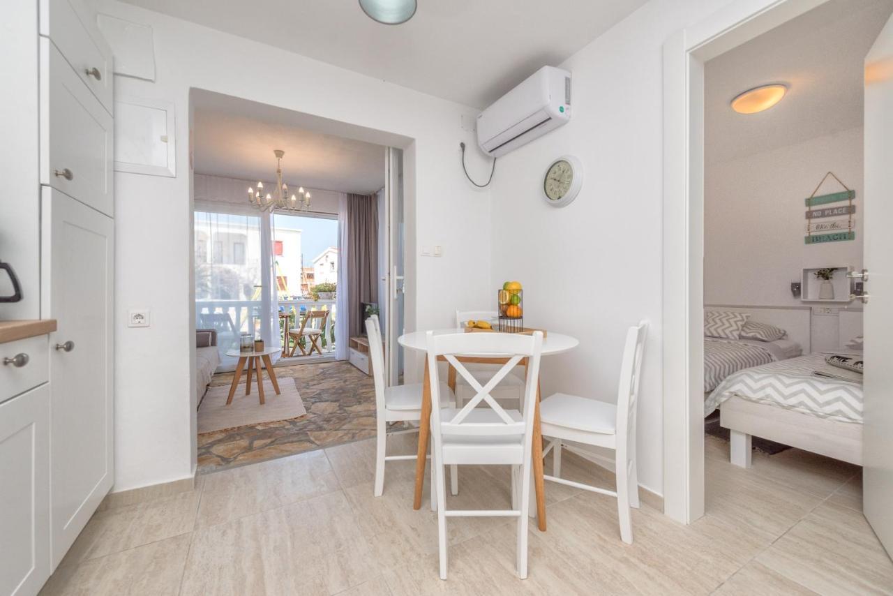 Apartment Tema Vir Exteriér fotografie