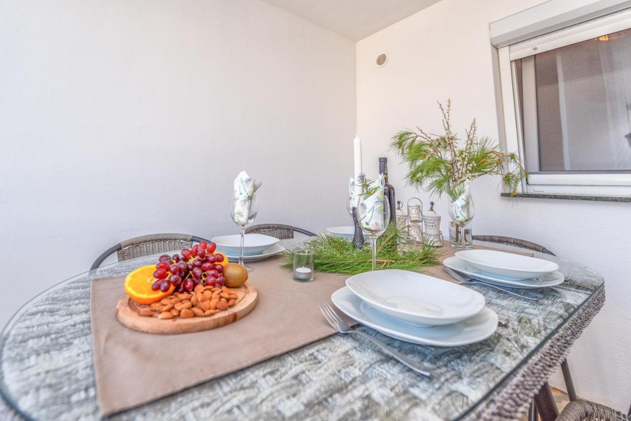 Apartment Tema Vir Exteriér fotografie
