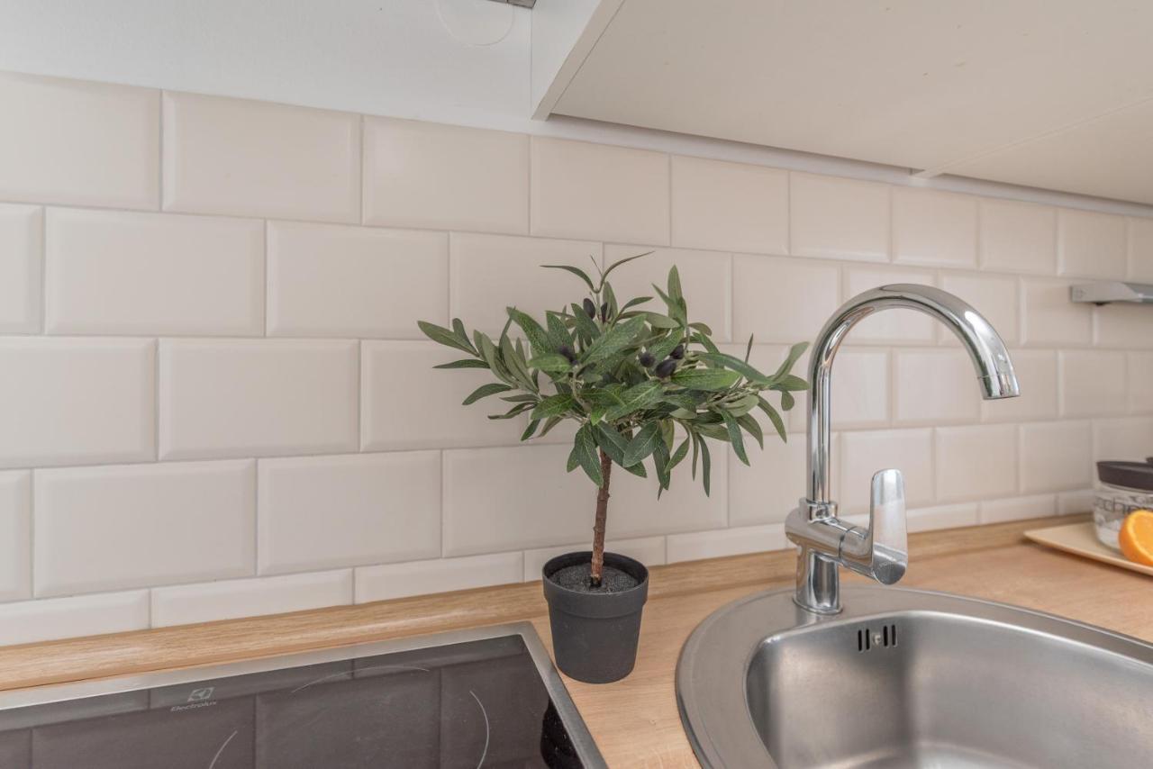 Apartment Tema Vir Exteriér fotografie
